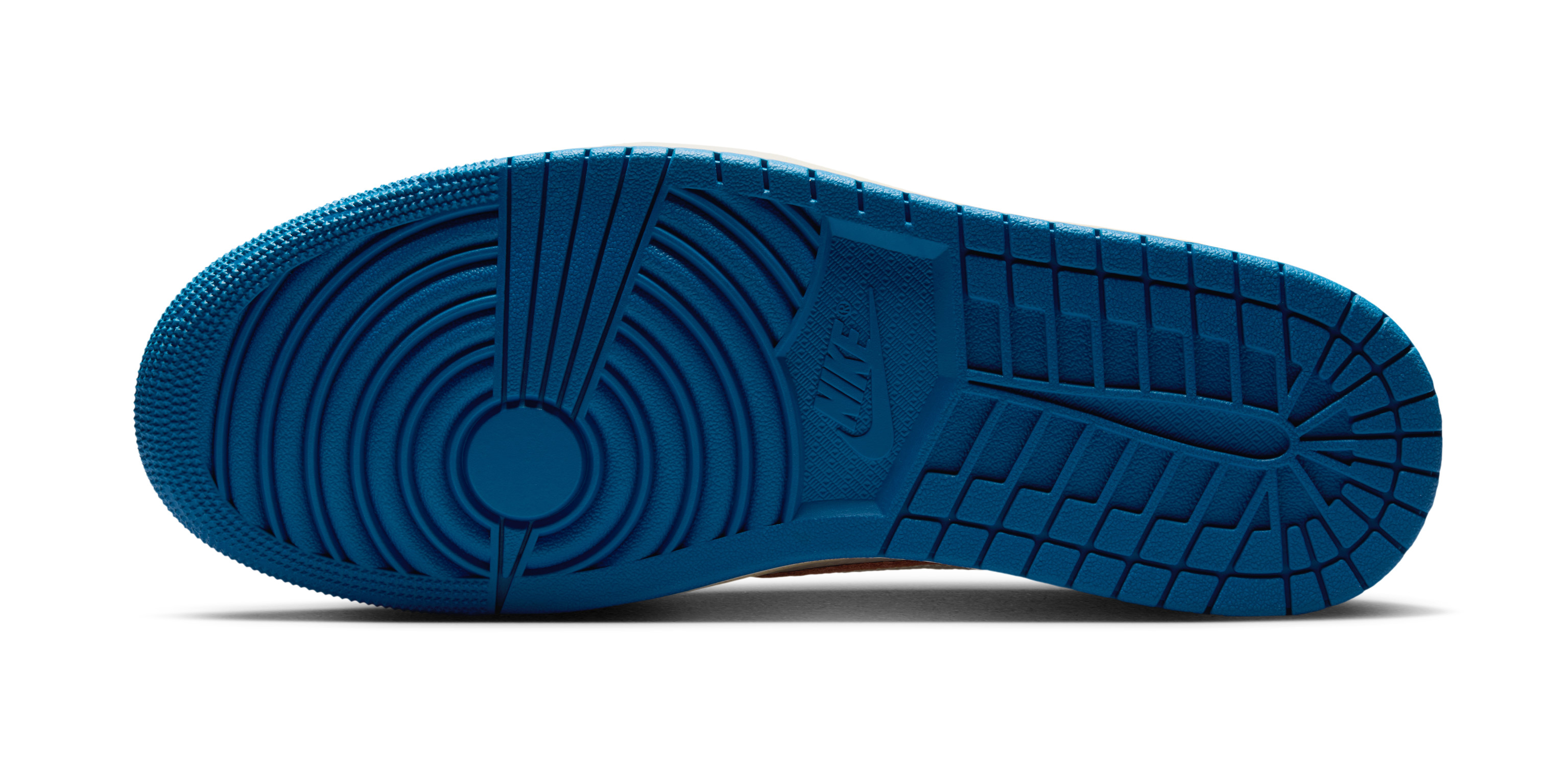 Fragment x Travis Scott x Air Jordan 1 Low