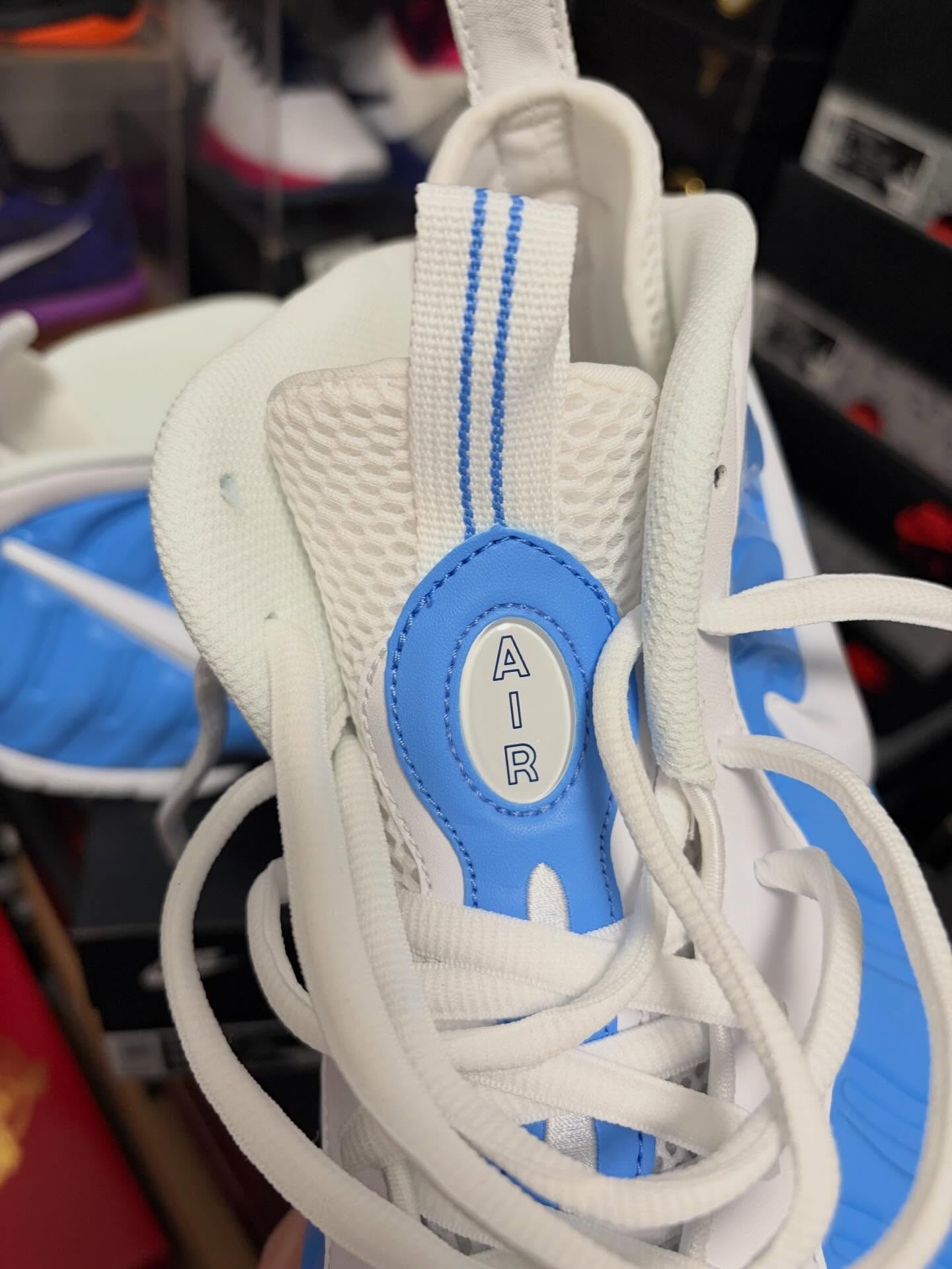 'University Blue' Foamposite Pro